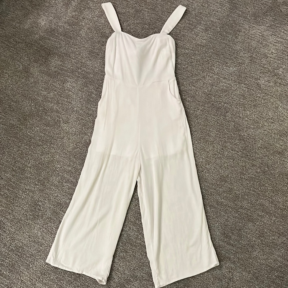 White Jumper with tie back
